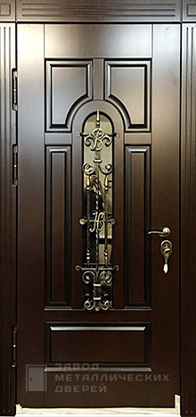 Фото «Дверь с ковкой №16» в Красногорску