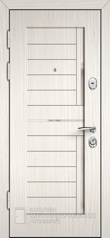 Фото «Белая дверь №24» в Красногорску