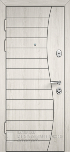 Фото «Белая дверь №4»  в Москве